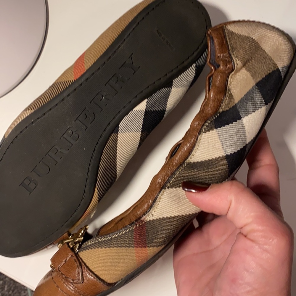 Burberry 🥿 shoes - Picture 4 of 8